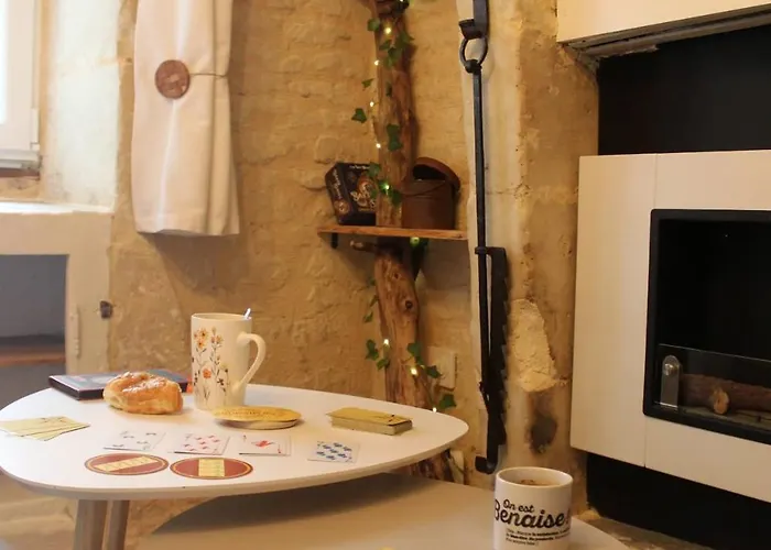 Cosy&ses Troglos Chez Evariste Сasa de vacaciones Beaumont Saint-Cyr